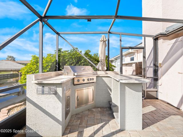 1525 W Riviera Drive, Merritt Island, FL 32952