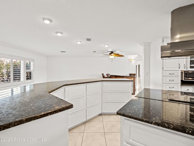 1525 W Riviera Drive, Merritt Island, FL 32952