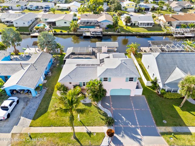 1525 W Riviera Drive, Merritt Island, FL 32952