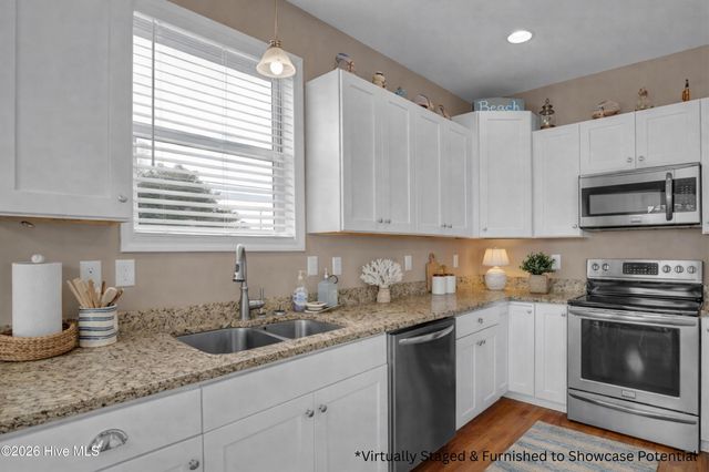 301 Intracoastal Court, Sneads Ferry, NC 28460