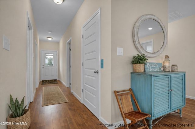 301 Intracoastal Court, Sneads Ferry, NC 28460
