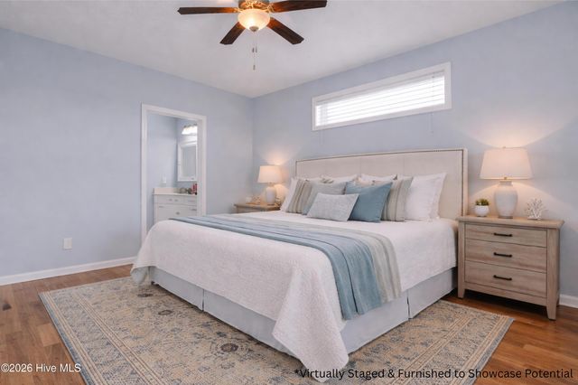 301 Intracoastal Court, Sneads Ferry, NC 28460