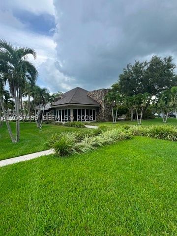 7830 Camino Real 308, Miami, FL 33143