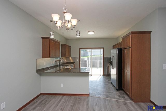 5624 Barrington Circle, Lincoln, NE 68516