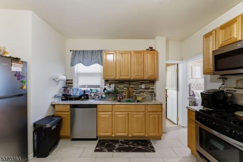 76 Heckel St, Belleville Twp., NJ 07109 — photo 5