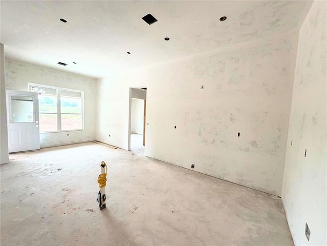 2209 Winter Ridge Road, Blanchard, OK 73010
