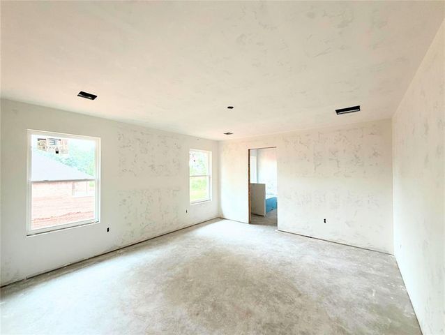 2209 Winter Ridge Road, Blanchard, OK 73010