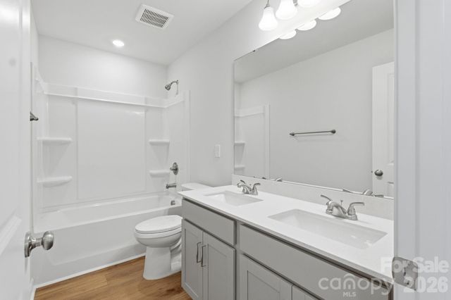 1641 Piper Creek Avenue, Newton, NC 28658