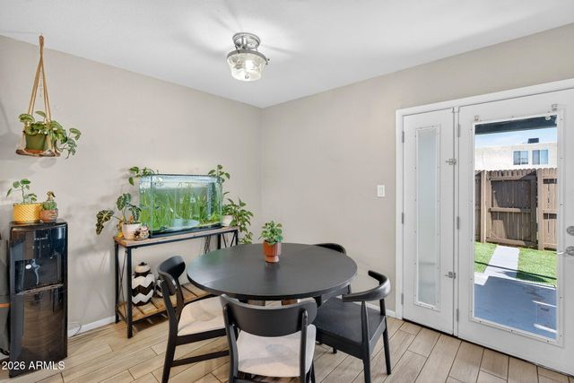 6017 W GOLDEN Lane, Glendale, AZ 85302