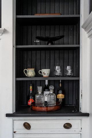 602 N Hartwell AVENUE, Waukesha, WI 53186