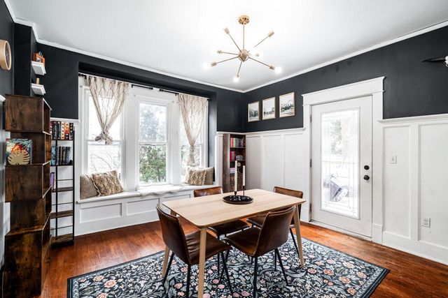 602 N Hartwell AVENUE, Waukesha, WI 53186