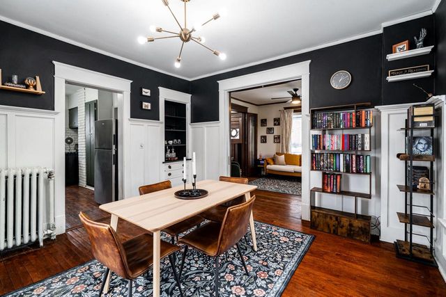 602 N Hartwell AVENUE, Waukesha, WI 53186