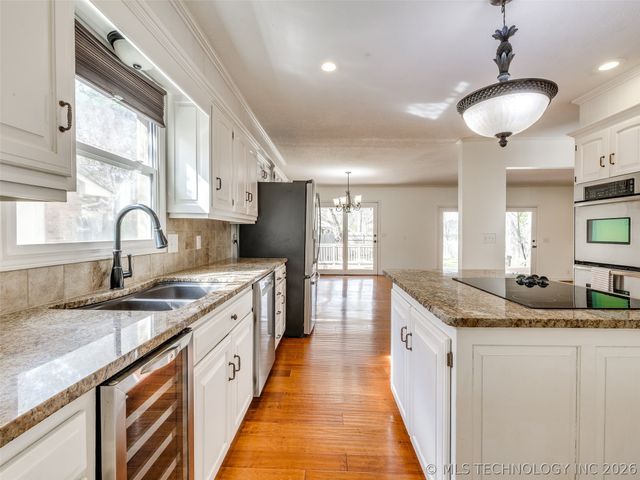 7545 E 65th Place, Tulsa, OK 74133