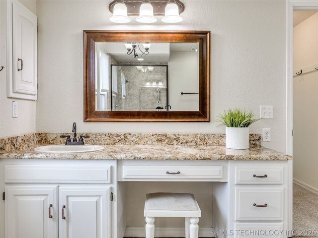 7545 E 65th Place, Tulsa, OK 74133