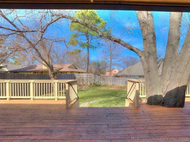 7545 E 65th Place, Tulsa, OK 74133