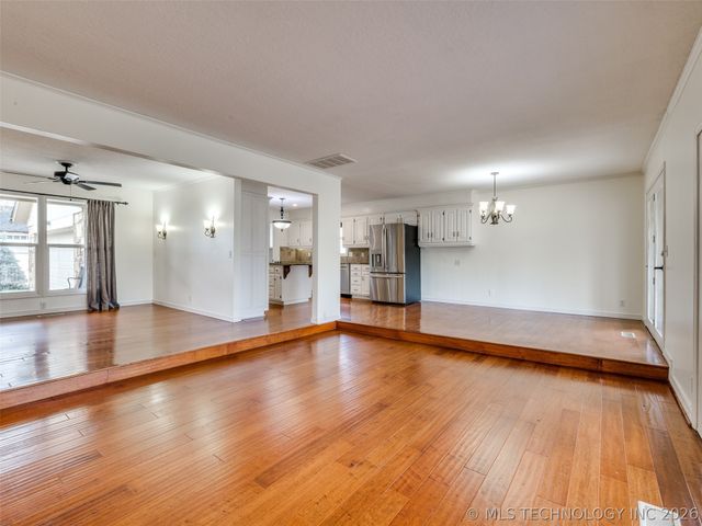 7545 E 65th Place, Tulsa, OK 74133