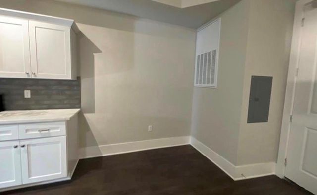 2727 Houston Avenue 209, Houston, TX 77009