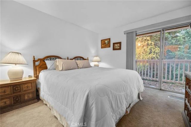 103 Rockledge Lane, Lake Arrowhead, CA 92352