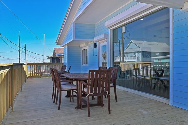 3822 Concho Key, Galveston, TX 77554