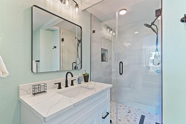 3822 Concho Key, Galveston, TX 77554