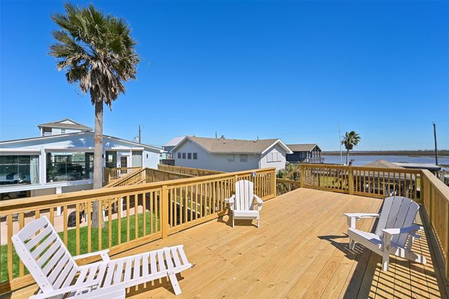 3822 Concho Key, Galveston, TX 77554