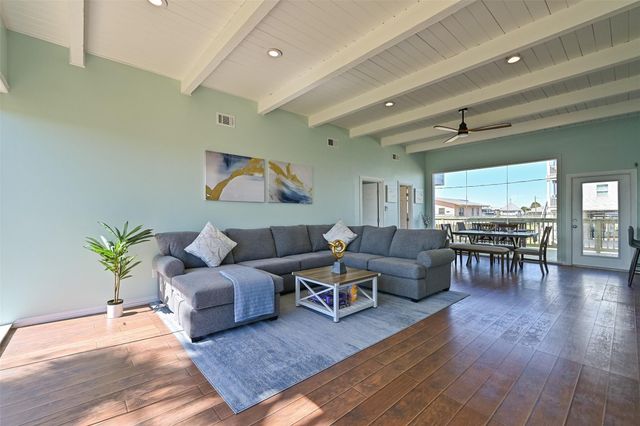 3822 Concho Key, Galveston, TX 77554