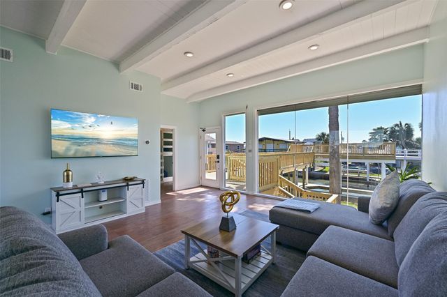 3822 Concho Key, Galveston, TX 77554