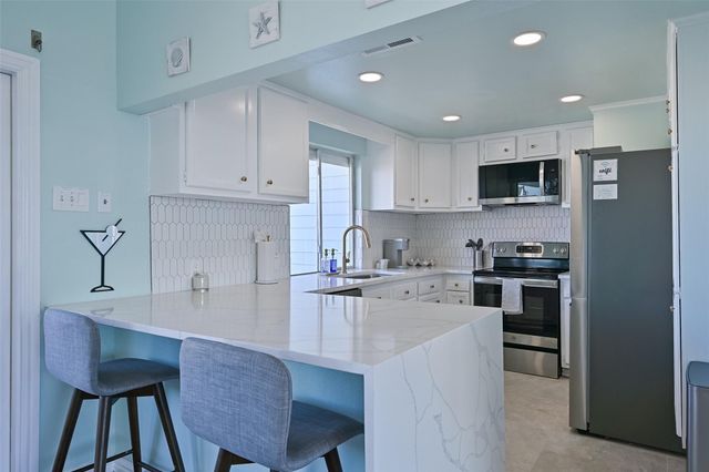 3822 Concho Key, Galveston, TX 77554