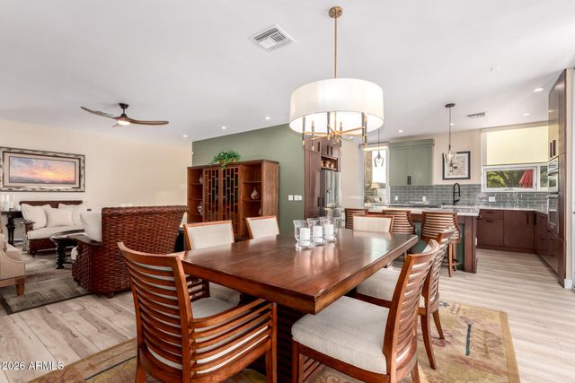 5576 N 12TH Street, Phoenix, AZ 85014