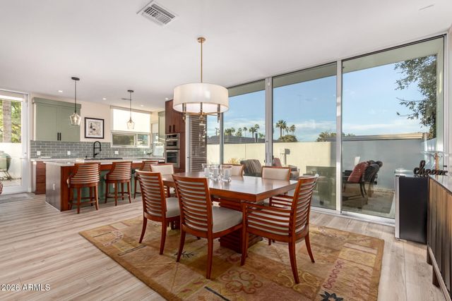 5576 N 12TH Street, Phoenix, AZ 85014