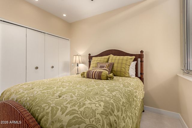 5576 N 12TH Street, Phoenix, AZ 85014