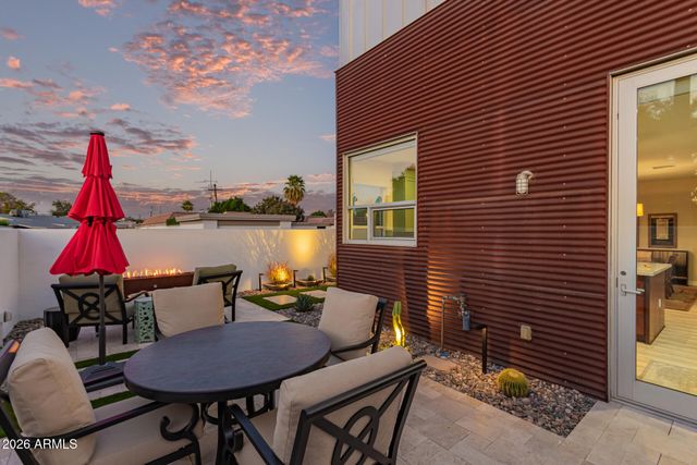 5576 N 12TH Street, Phoenix, AZ 85014