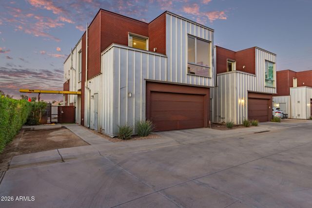 5576 N 12TH Street, Phoenix, AZ 85014