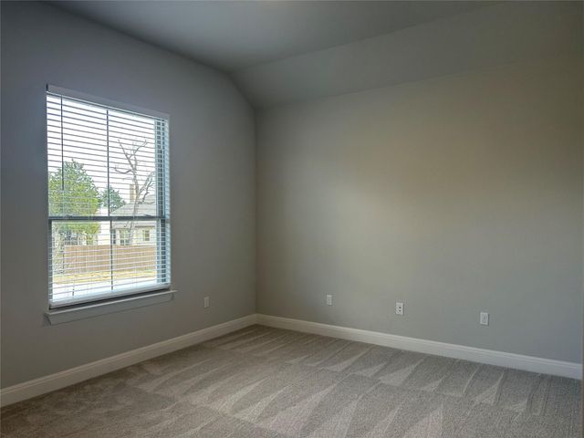 148 Kellogg LN, Bastrop, TX 78602