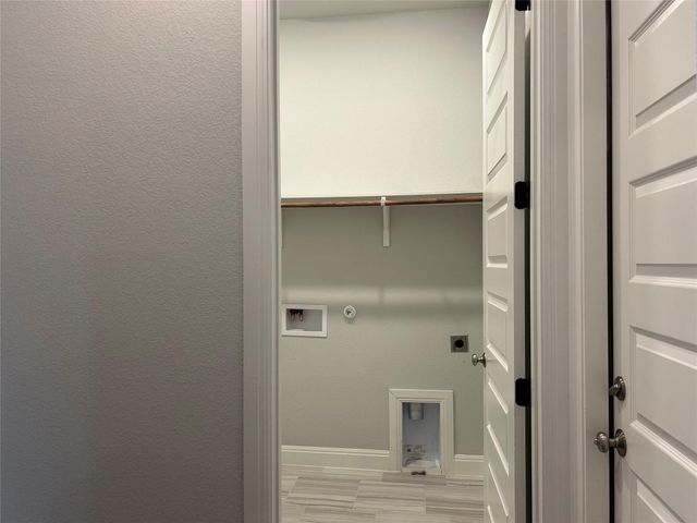 148 Kellogg LN, Bastrop, TX 78602