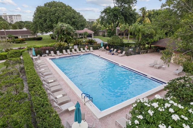 3001 S Course Drive 502, Pompano Beach, FL 33069