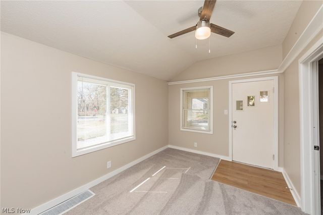 3239 Lakeway Street, Akron, OH 44319