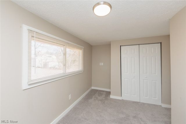 3239 Lakeway Street, Akron, OH 44319