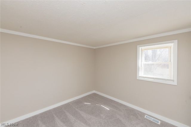 3239 Lakeway Street, Akron, OH 44319