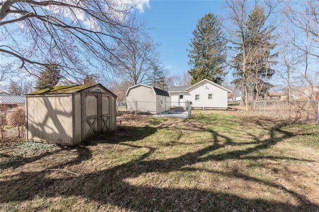 3239 Lakeway Street, Akron, OH 44319