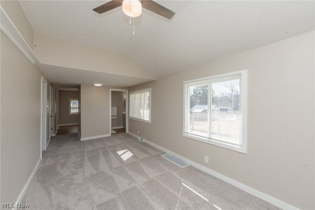 3239 Lakeway Street, Akron, OH 44319