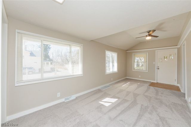 3239 Lakeway Street, Akron, OH 44319