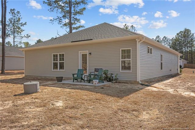264 Flying Bolt Drive, Raeford, NC 28376