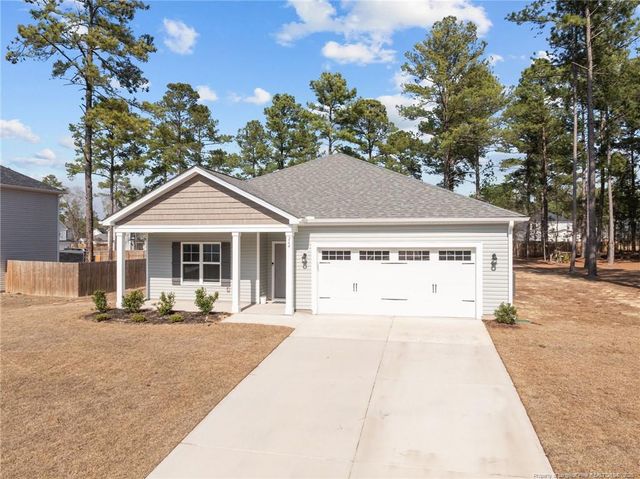 264 Flying Bolt Drive, Raeford, NC 28376