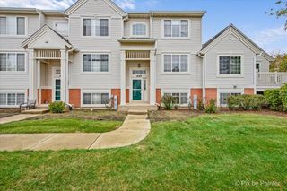 659 S Rosehall Lane, Round Lake, IL 60073