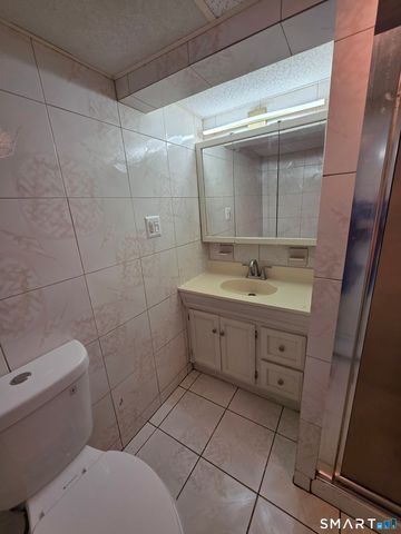 174 Light Street, Stratford, CT 06614