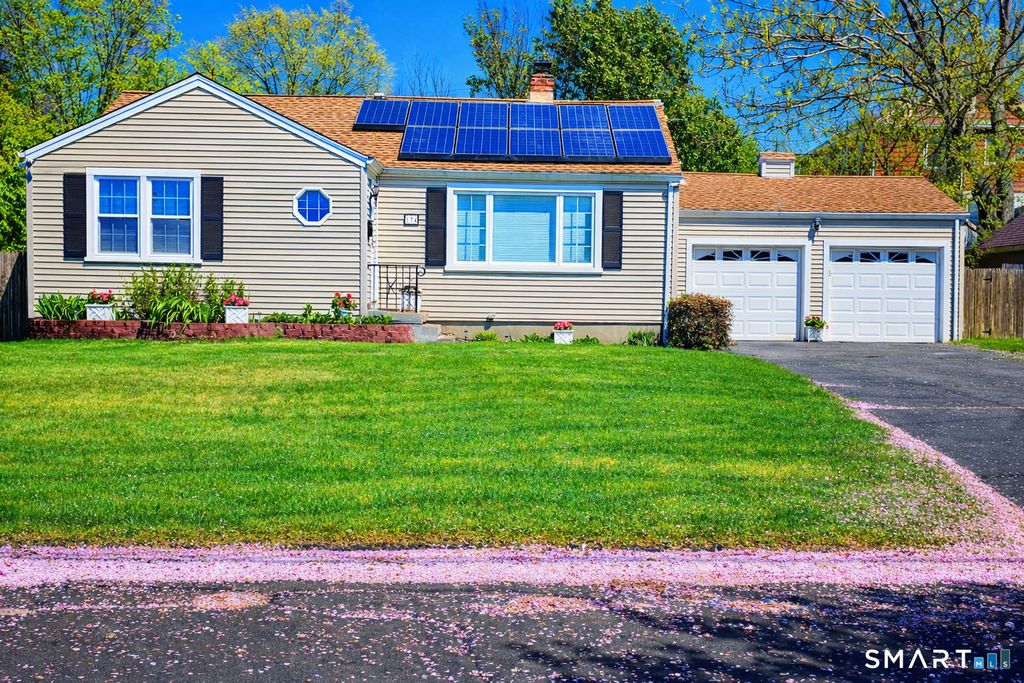 174 Light Street, Stratford, CT 06614