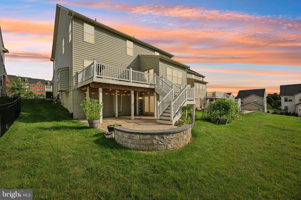 5940 DUVEL ST, Ijamsville, MD 21754