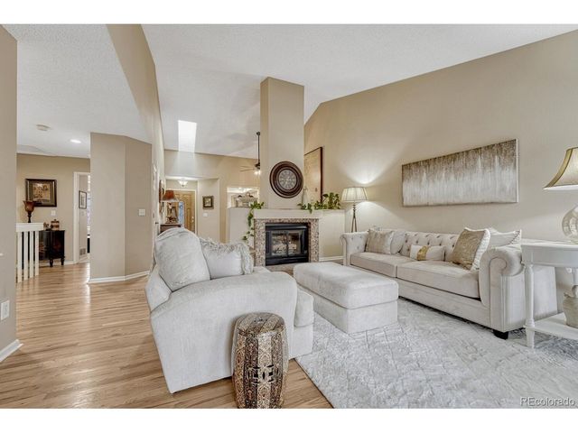 9356 Bauer Ct, Lone Tree, CO 80124