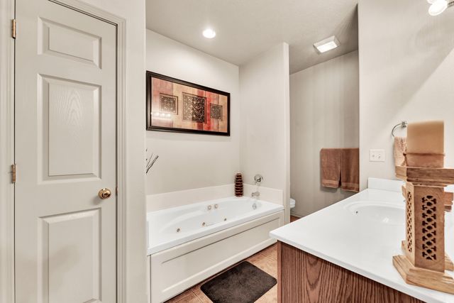 1271 Golf Drive 2, Branson West, MO 65737